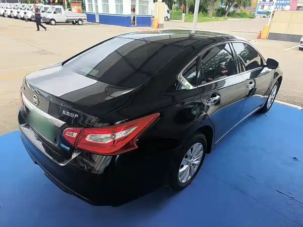 Nissan Teana 2017