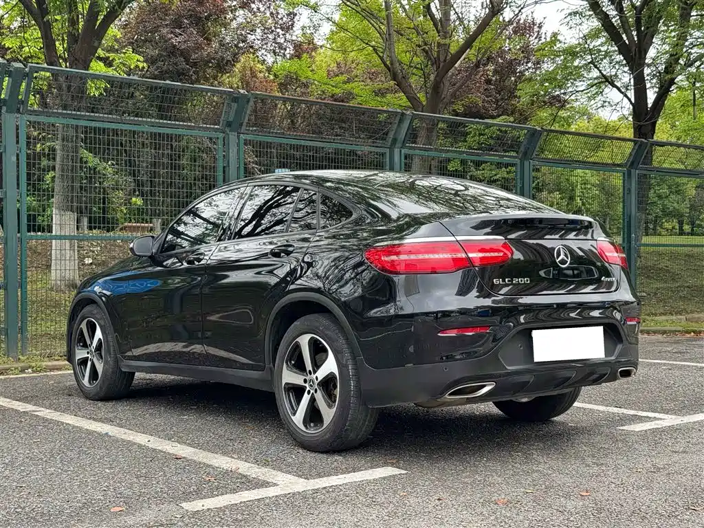 Mercedes-Benz GLC Coupe 2018 — фото 12