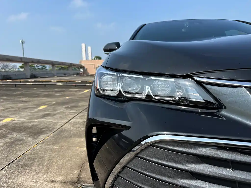 Toyota Avalon 2020 — фото 18