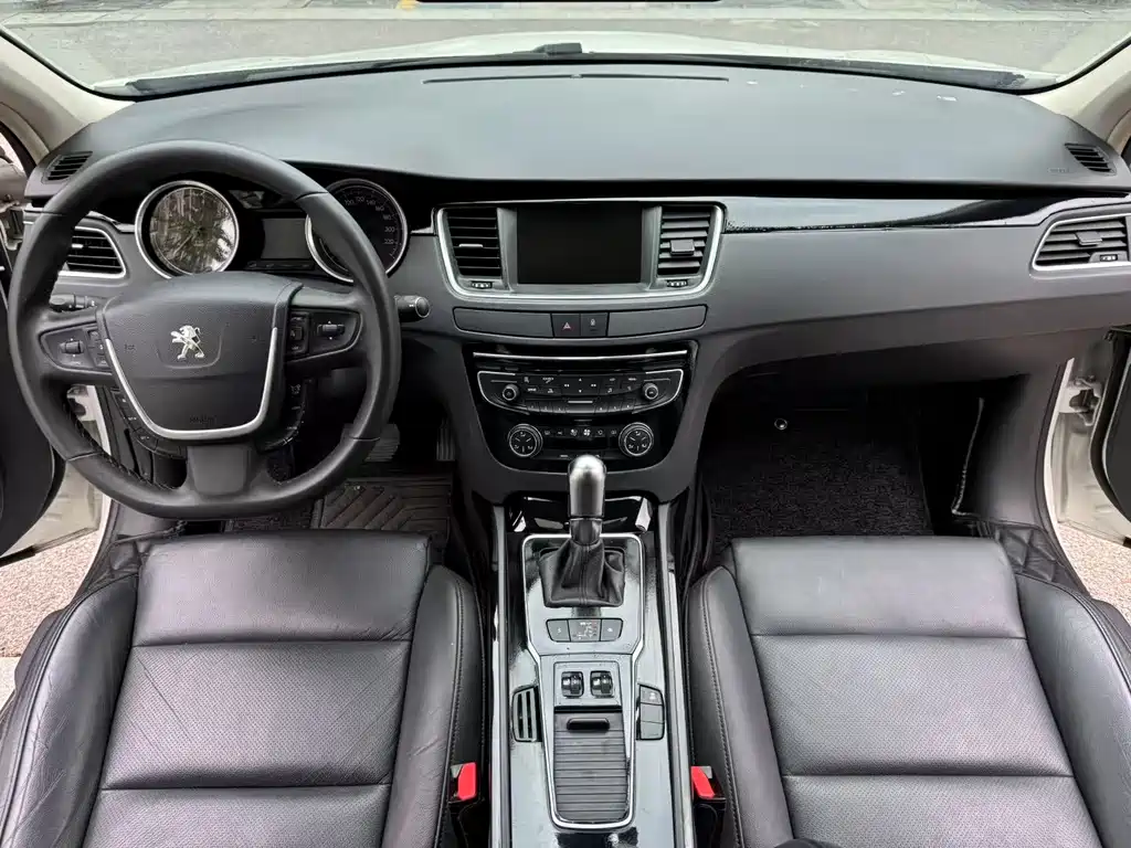 Peugeot 508 2016 — фото 6