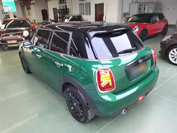 MINI 2021