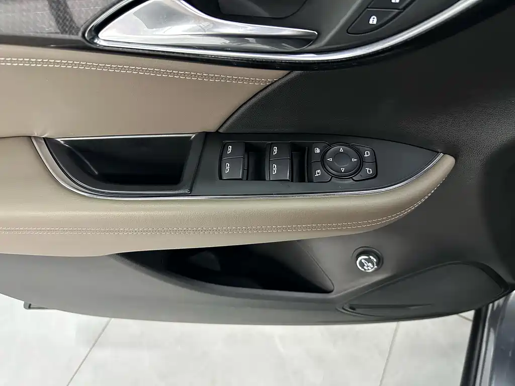 Buick Envision Plus 2021 — фото 22