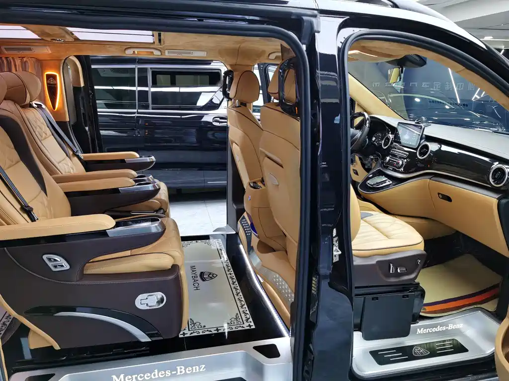 Mercedes-Benz Vito 2020 — фото 10