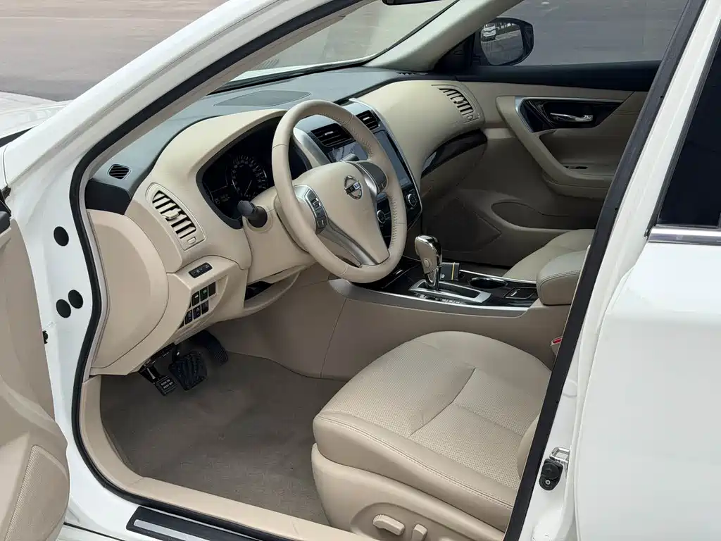 Nissan Teana 2015 — фото 8