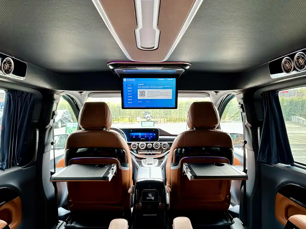 Mercedes-Benz Vito 2024 — фото 18
