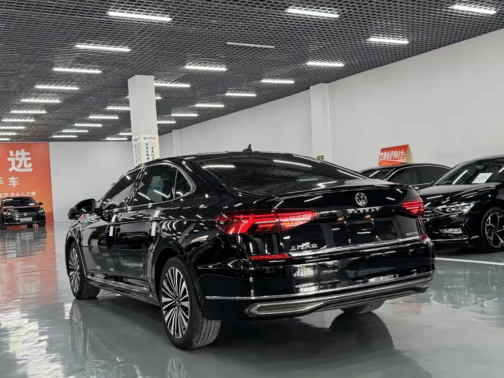 Volkswagen Passat 2021