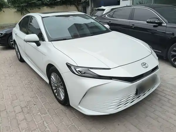 Toyota Camry 2024