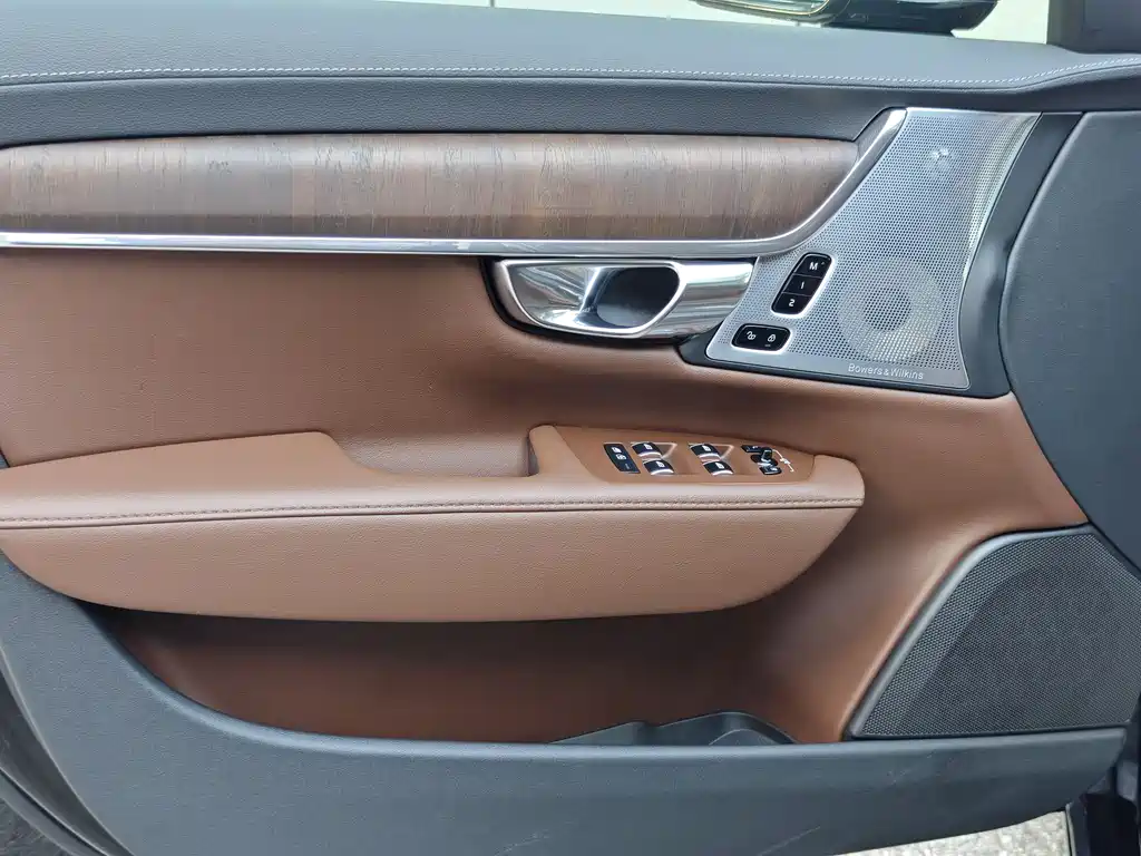 Volvo S90 PHEV 2024 — фото 18