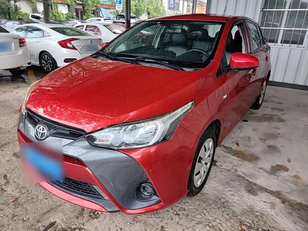 Toyota Yaris L 2016 — фото 3