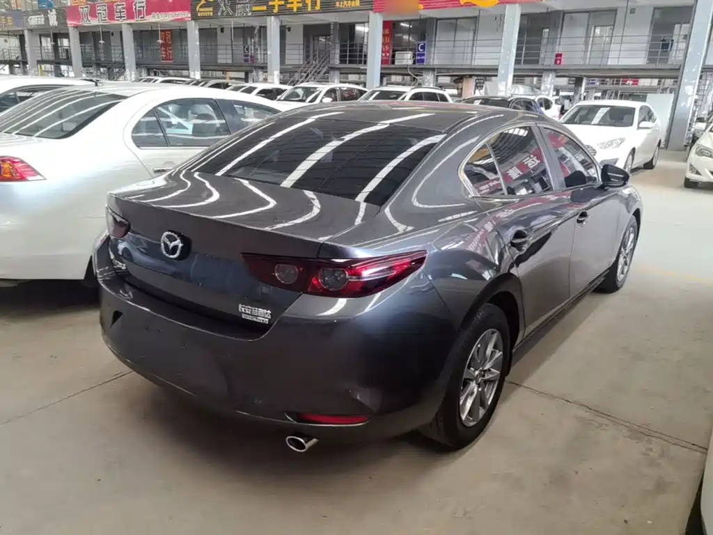 Mazda 3 Angkesela 2022