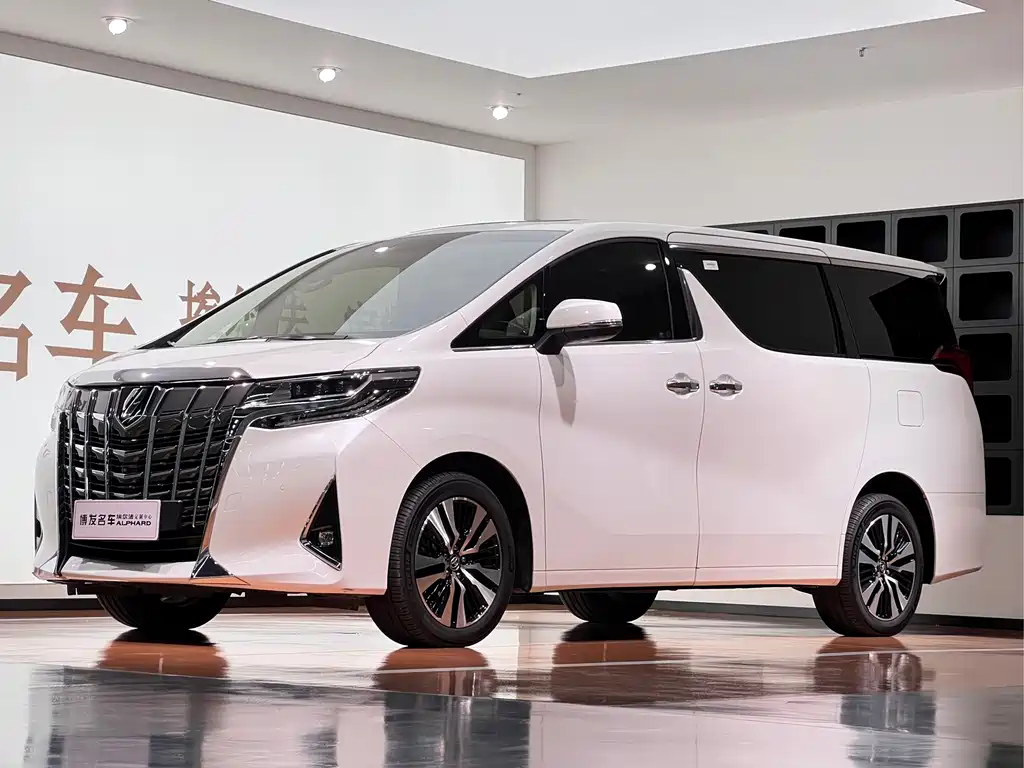 Toyota Alphard 2018 — фото 1
