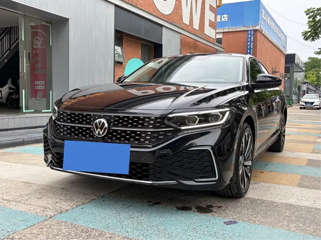Volkswagen Passat 2021