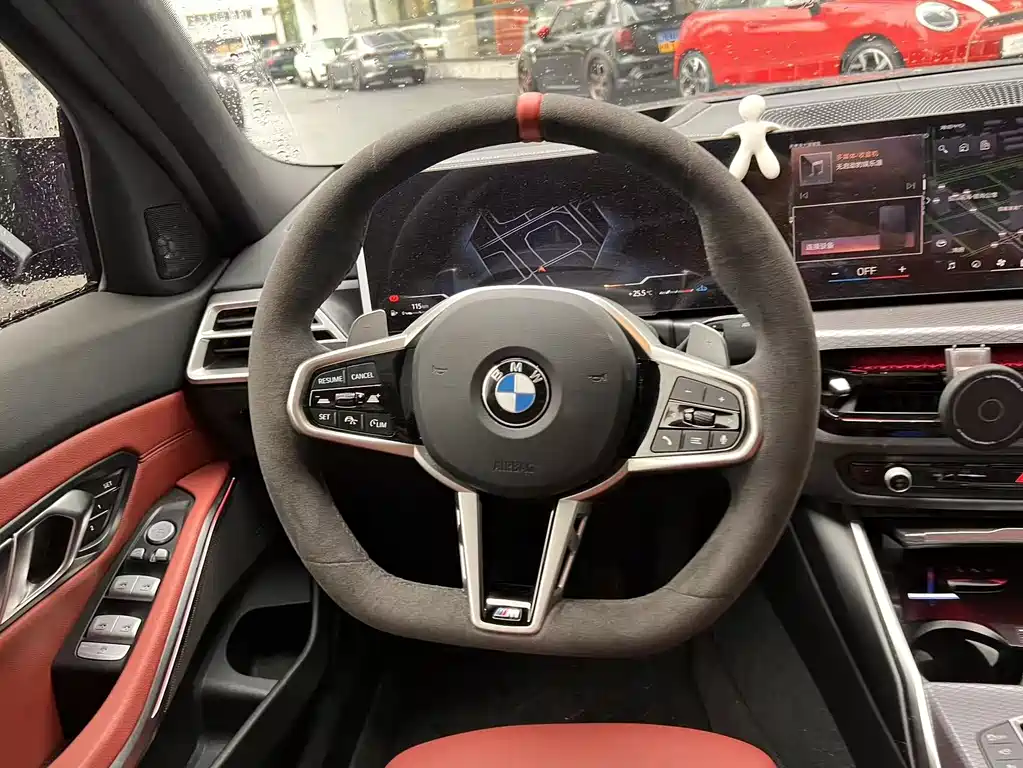 BMW 3 Series 2025 — фото 16