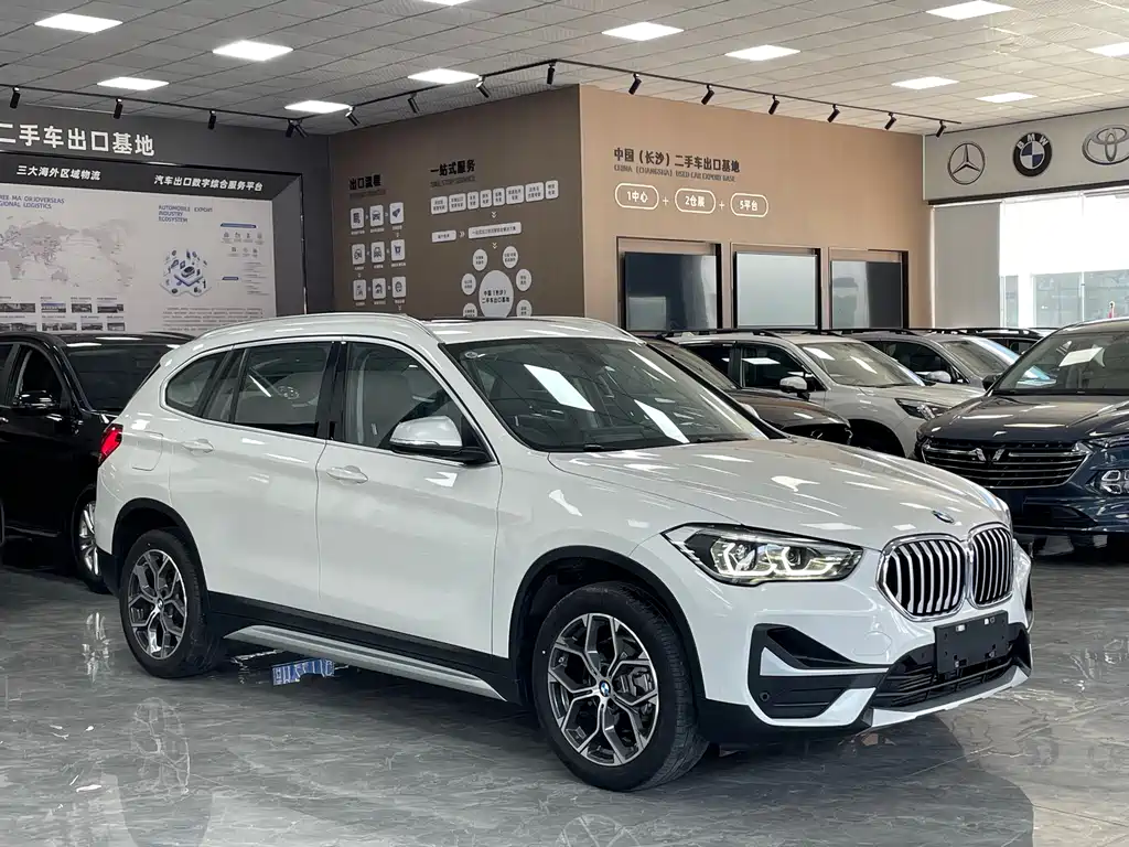 BMW X1 2023 — фото 3