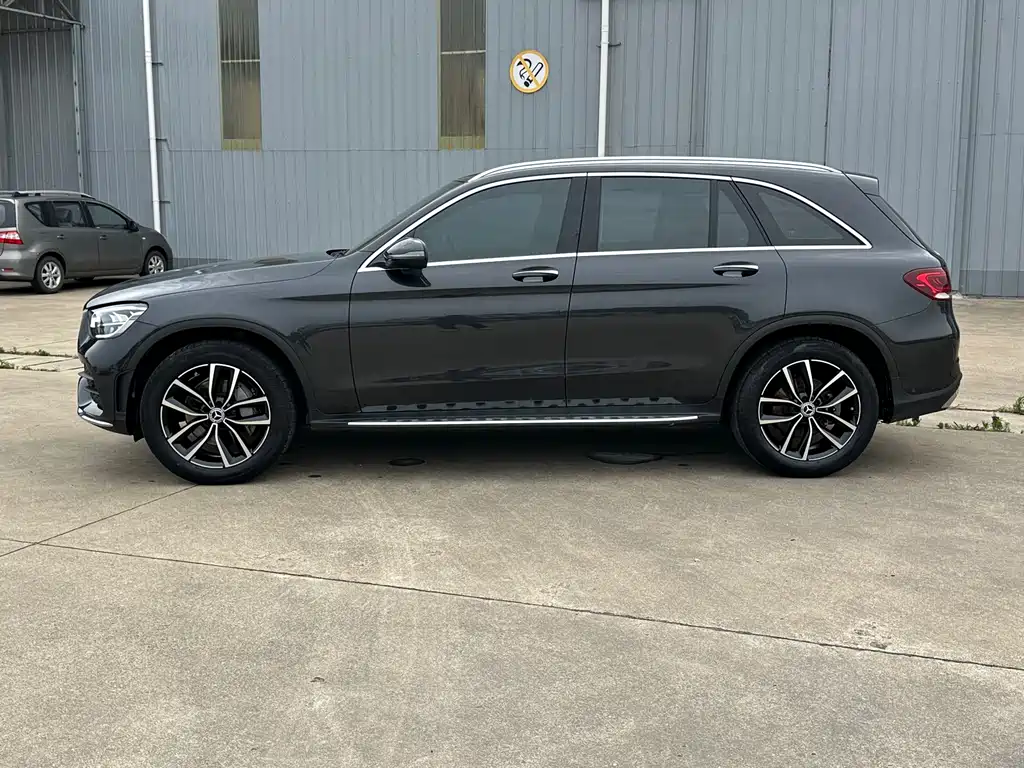 Mercedes-Benz GLC 2022 — фото 12
