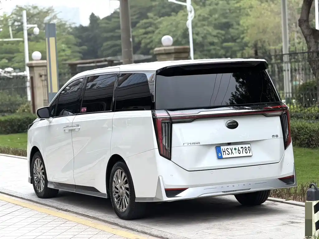 GAC Motor Trumpchi M8 2024 — фото 7