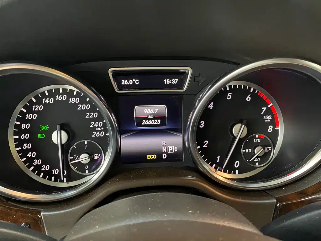 Mercedes-Benz M-Class 2014 — фото 19
