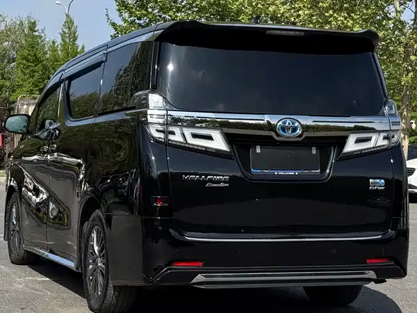 Toyota Vellfire 2020