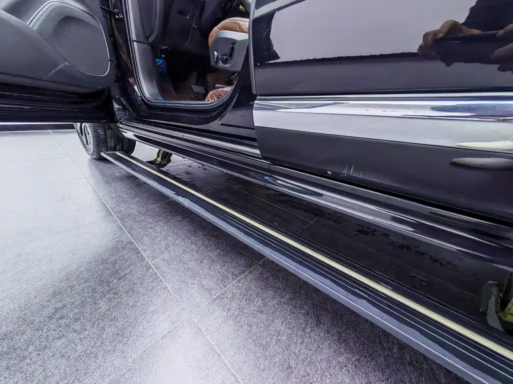 Volvo XC90 2022 — фото 16