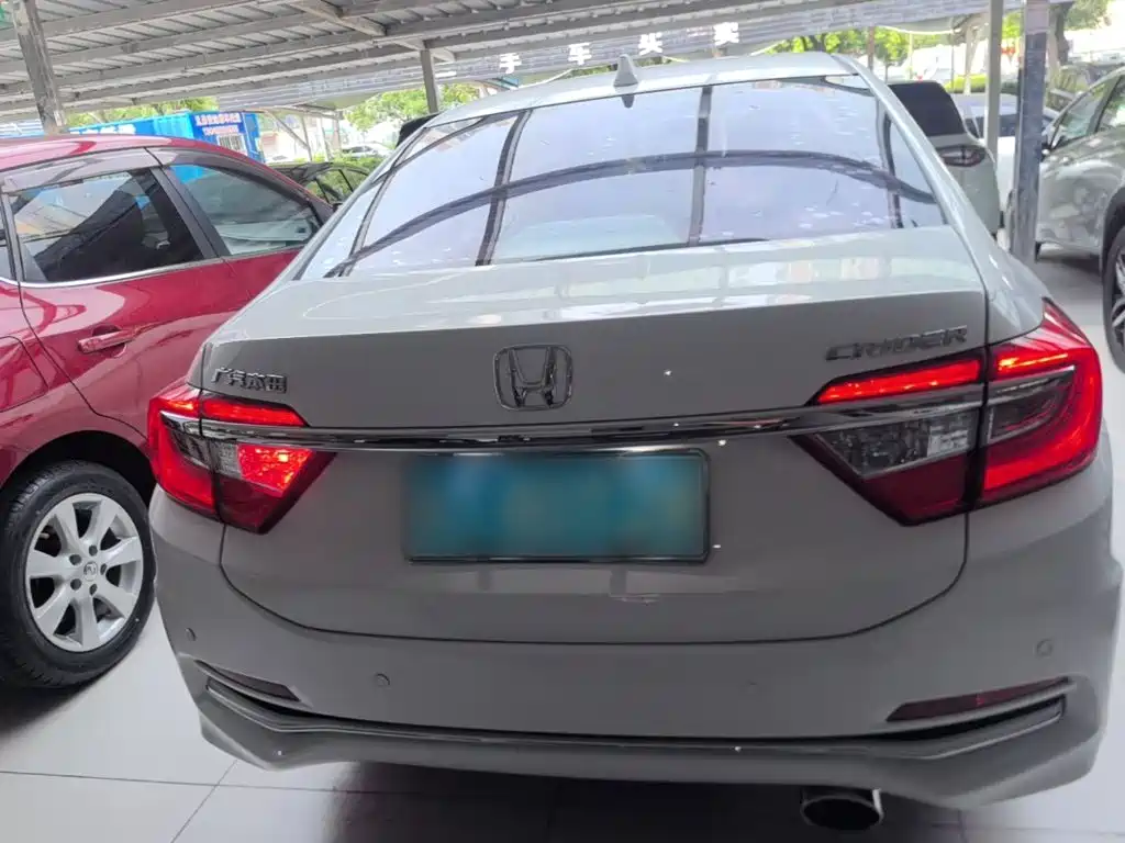 Honda Crider 2016