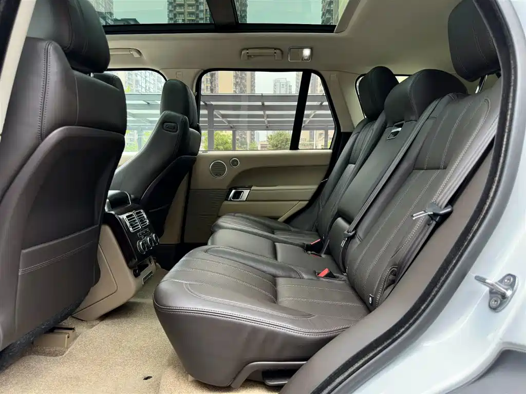 Land Rover Range Rover 2015 — фото 13