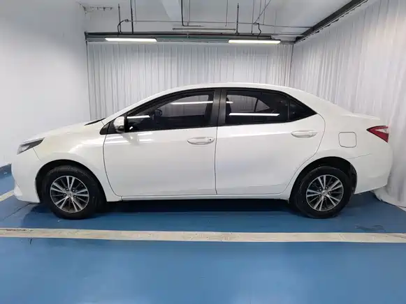 Toyota Levin 2015 — фото 3