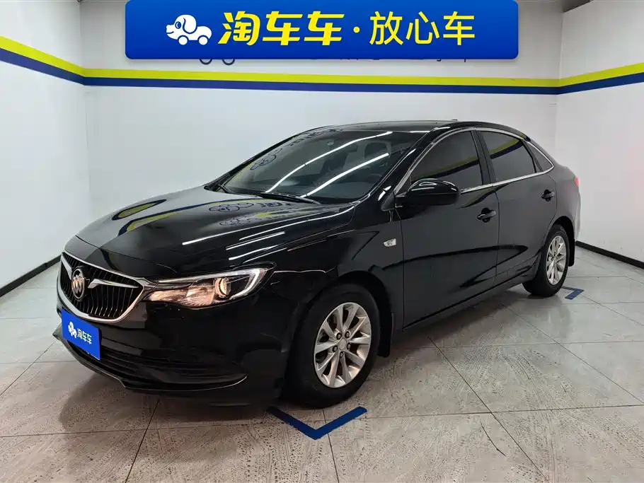 Buick Excelle 2018 — фото 1
