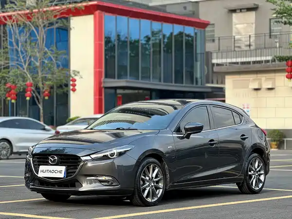 Mazda 3 Axela 2017
