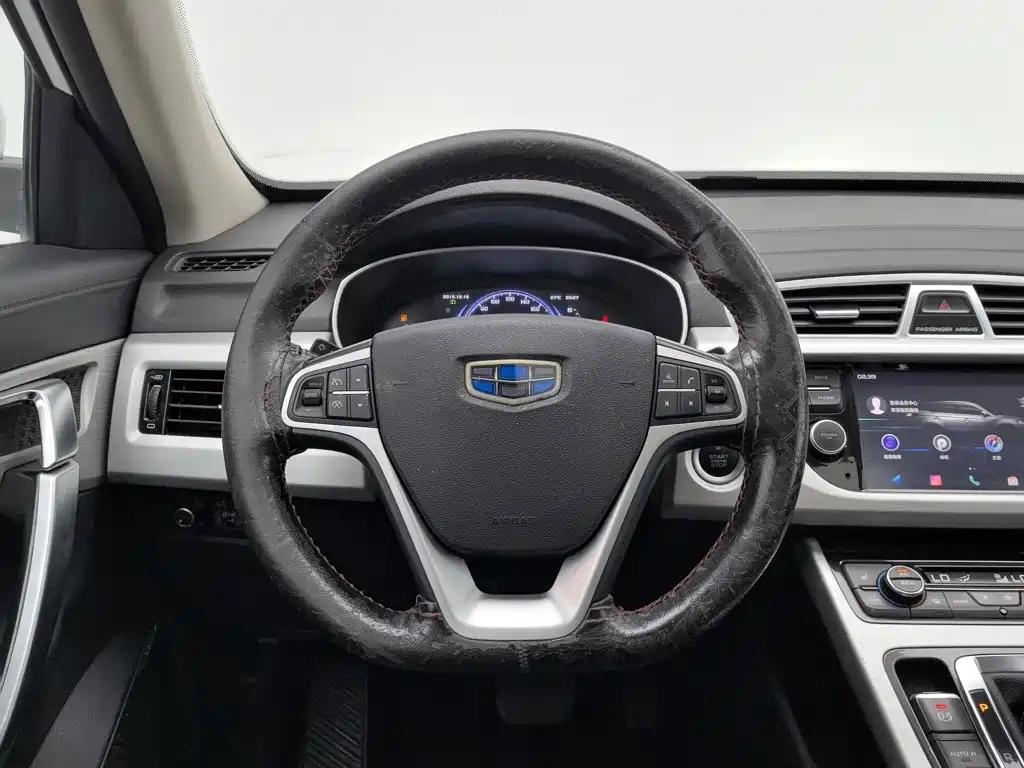 Geely Boyue 2018 — фото 11