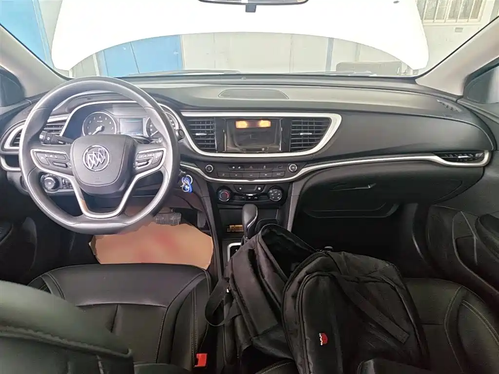 Buick Excelle 2023 — фото 10