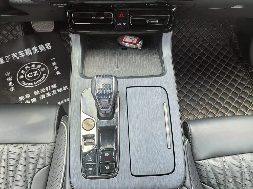 GAC Motor Trumpchi GS8 2023 — фото 10