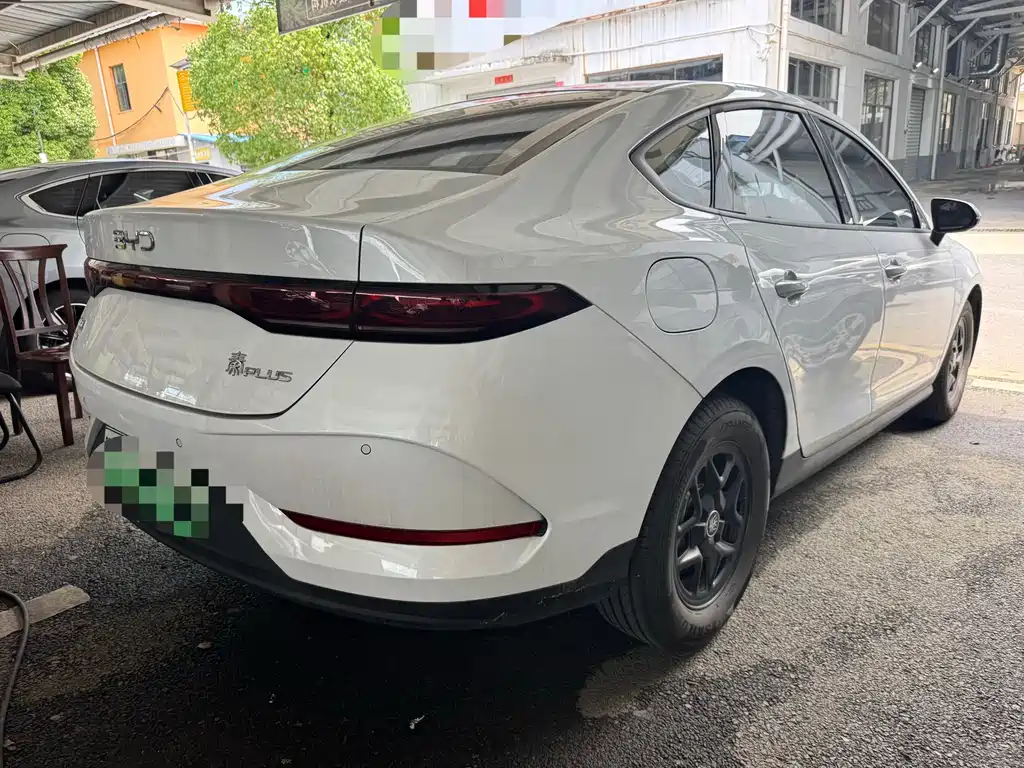 BYD Qin PLUS 2025 — фото 10