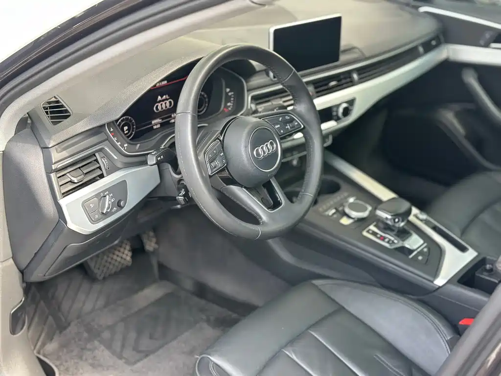 Audi A4L 2018 — фото 7