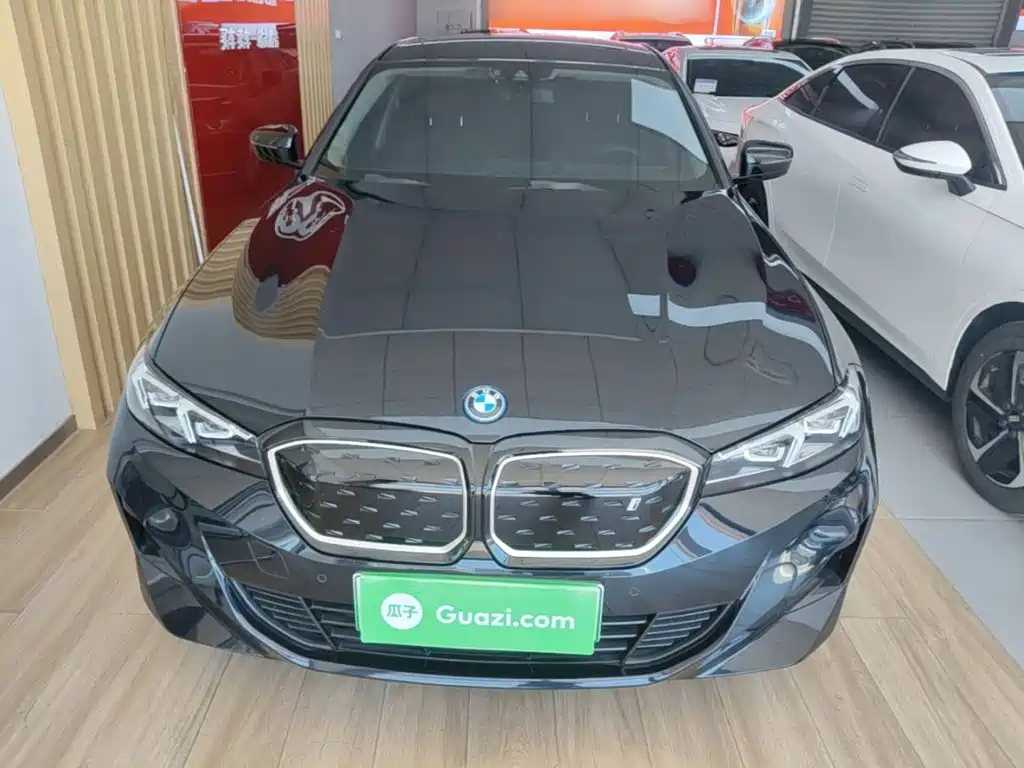 BMW i3 2024