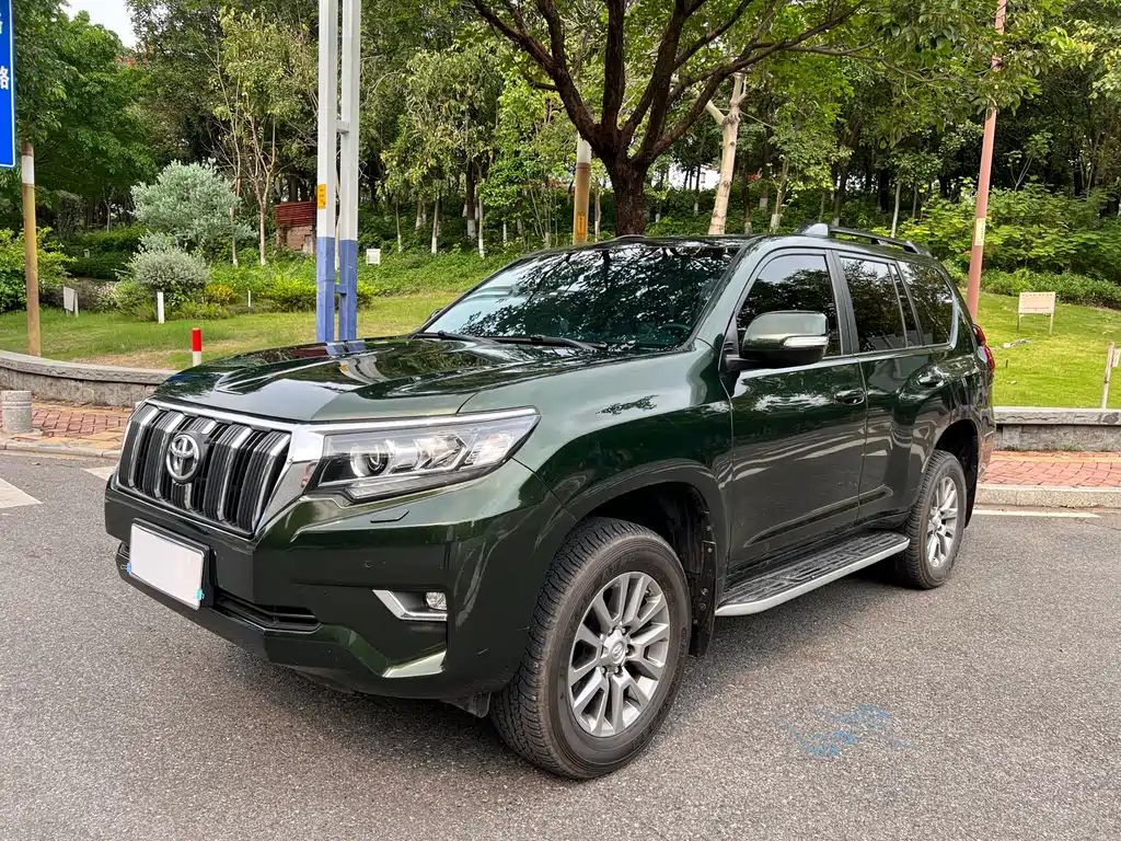 Toyota Prado 2019 — фото 1