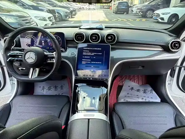 Mercedes-Benz C-Class 2023