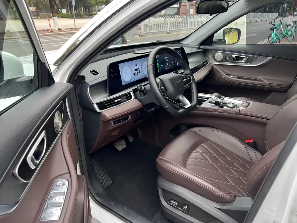 Chery Tiggo 8 PLUS 2024 — фото 17