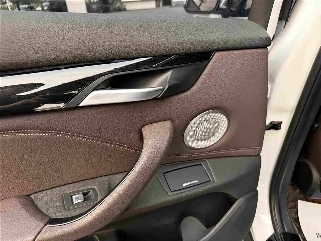 BMW X1 2021 — фото 13