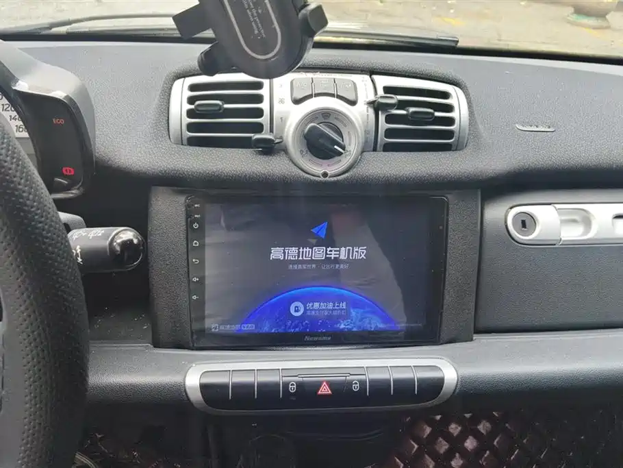smart Fortwo 2014 — фото 13