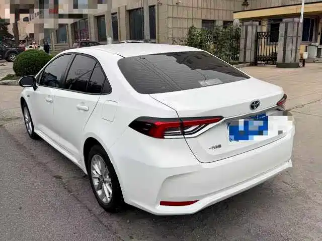 Toyota Corolla 2022 — фото 10
