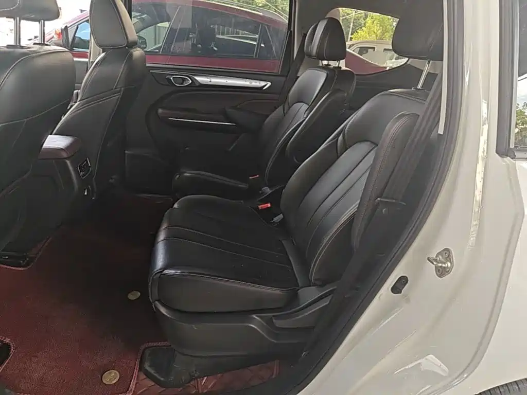 GAC Trumpchi M6 2023 — фото 17