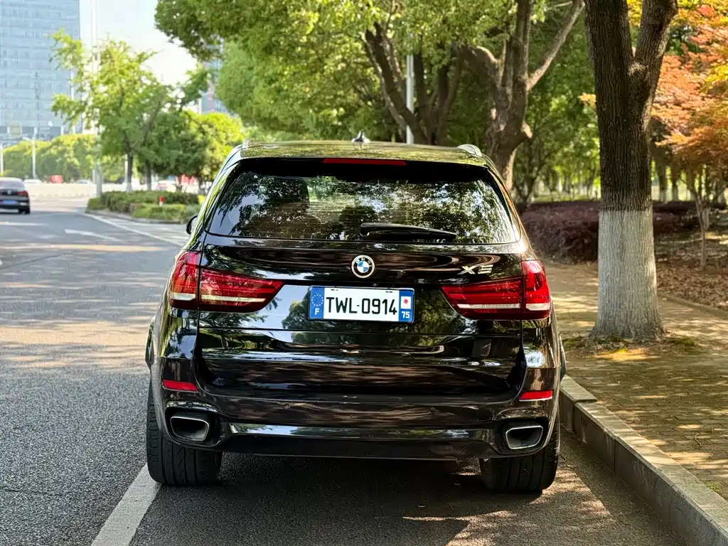 BMW X5 2018 — фото 11