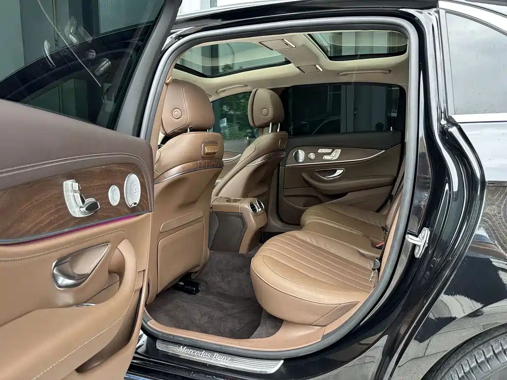 Mercedes-Benz E-Class 2020