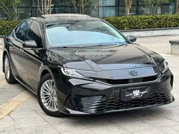 Toyota Camry 2024