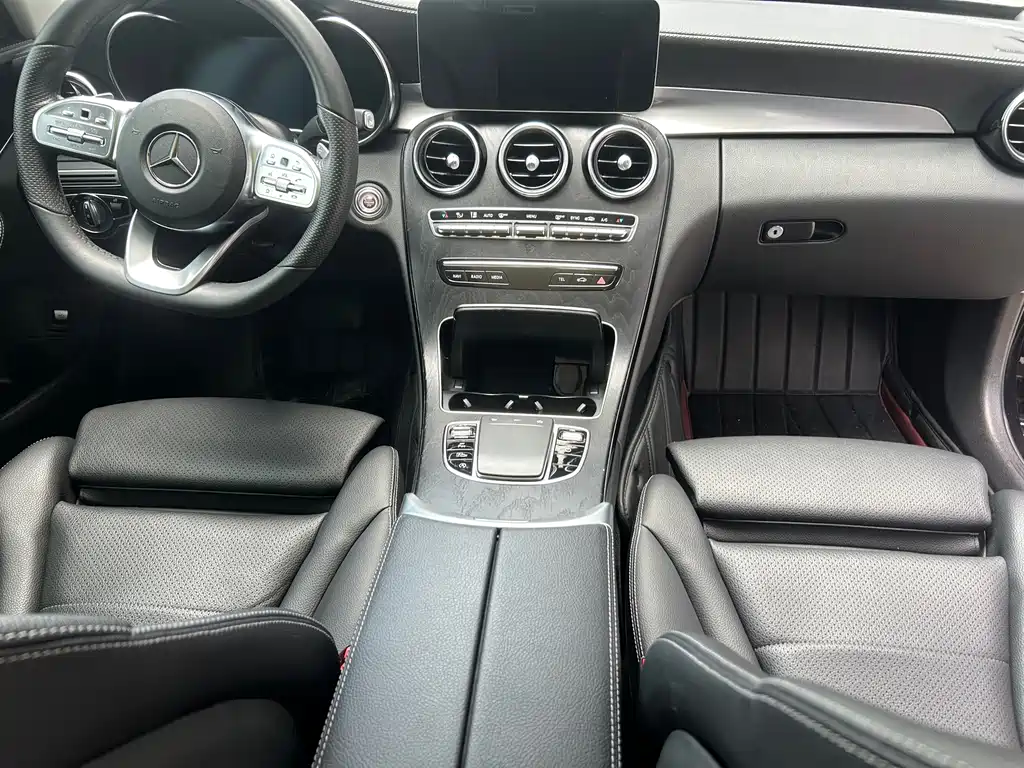 Mercedes-Benz C-Class 2020 — фото 10