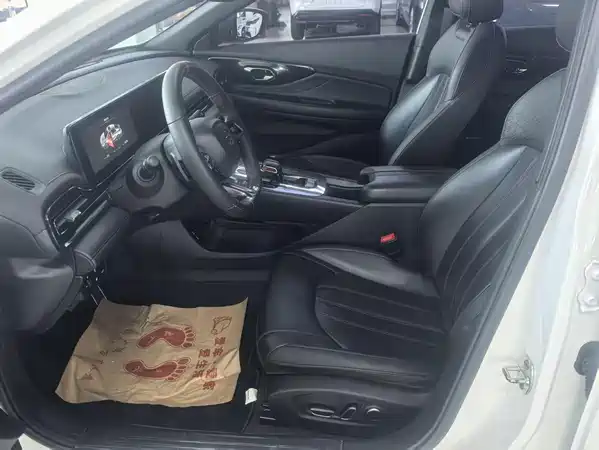 GAC Trumpchi Empow 2023