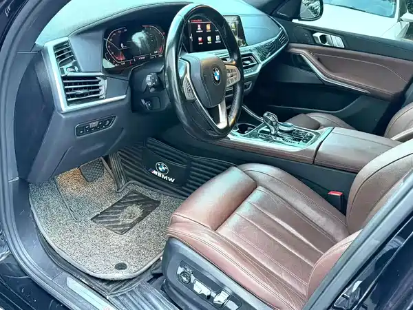 BMW X7 2020