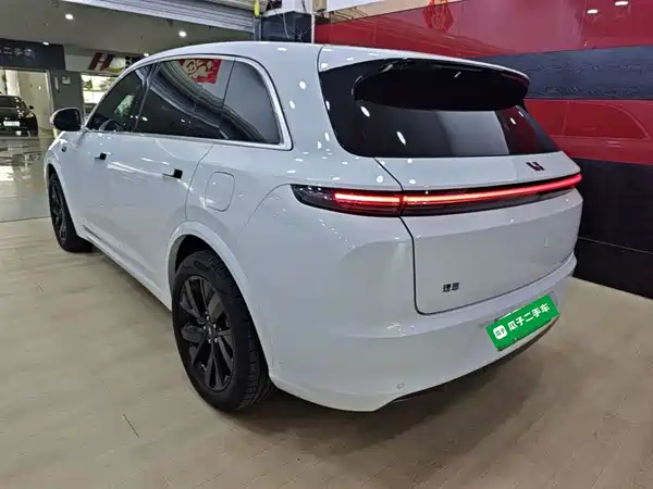 Li Auto L7 2023