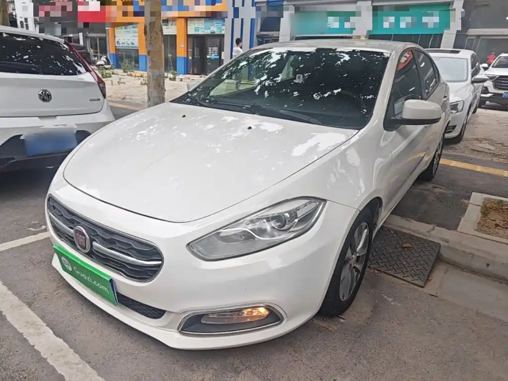 Fiat Viaggio 2015