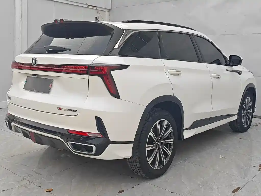 Changan CS75 PLUS 2023 — фото 9